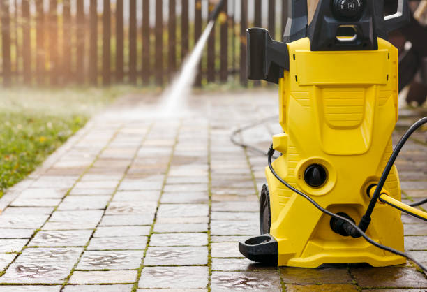 Best Driveway Pressure Washing  in Hanover, PA